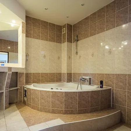 Hostel Bustehrad Vandrerhjem Bustehrad
